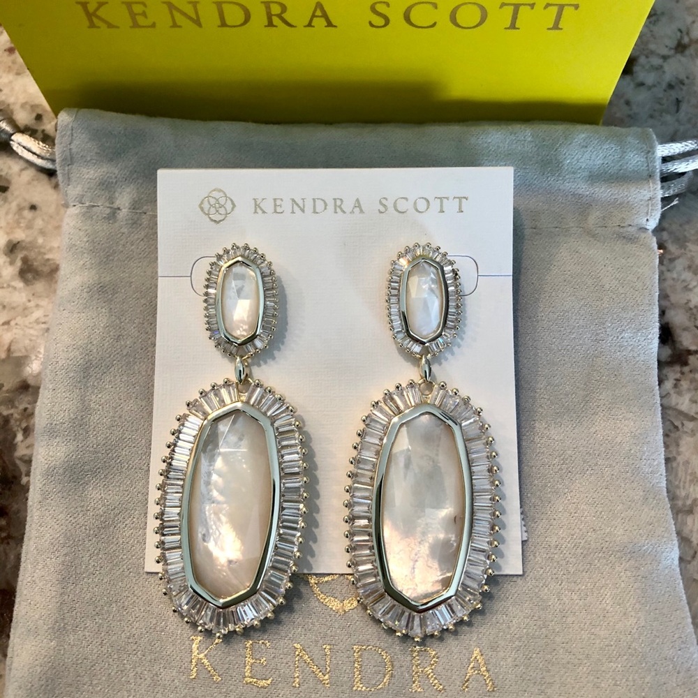 Kendra Scott Ivory Mother of Pearl Kaki Earrings